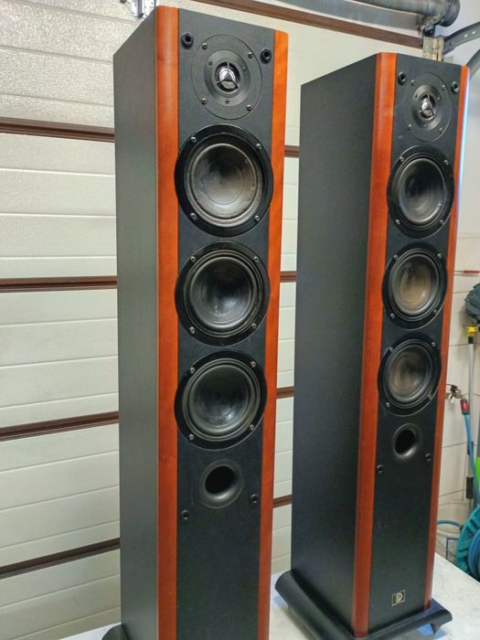 Kolumny Diora Świdnica: Astra 4 VIFA