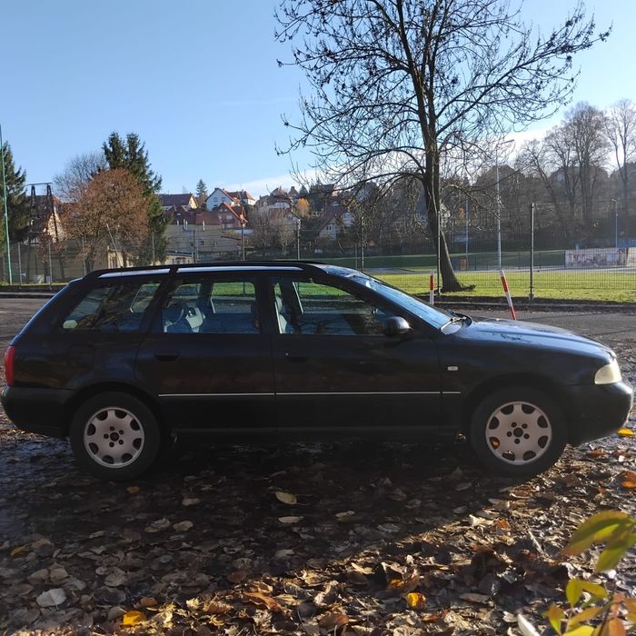 Audi A4 B5 1.6 101KM