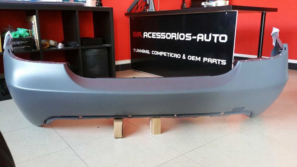 Parachoques Traseiro BMW E60 Look M