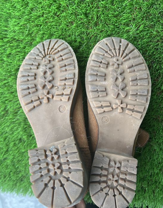 Botas Senhora como Novas