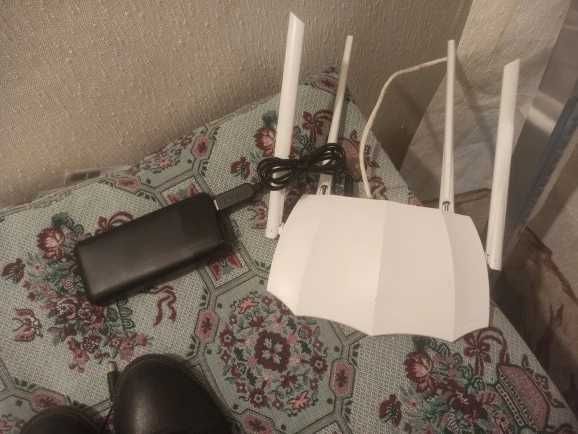 Кабель для підключення wi-fi роутера до повербанка через USB