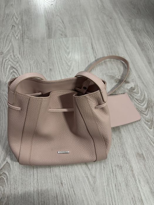 Torebka skórzana typu worek marki Sergio Bardi różowa pudrowy róż