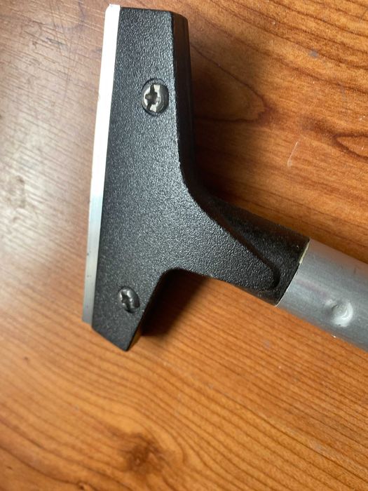 Raspador para limpeza de chapas de grelhar novo