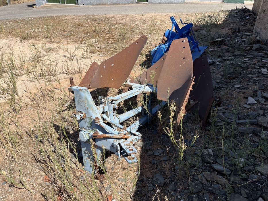 Charrua, usada - Idanha a nova