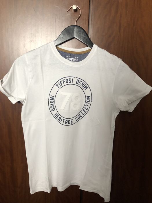 T-shirts criança 11/12 anos