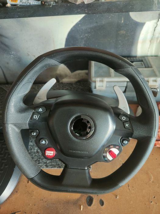 Volante + Pedais THRUSTMASTER T80 Ferrari 488 GTB (PS5/PS4/PC)