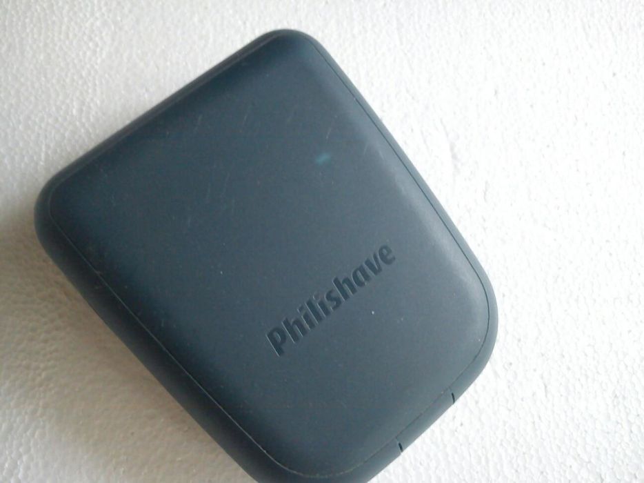 Бритва PHILIPS HQ 686