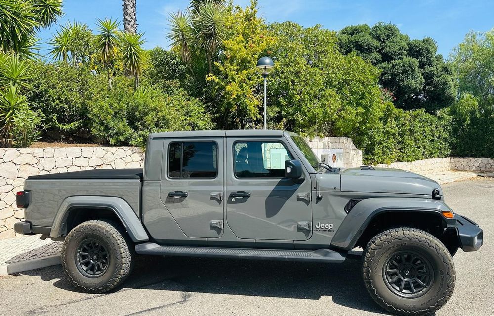 Jeep Gladiator 3.0V6 MultiJet AWD Auto Overland