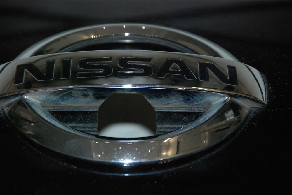 Камера зад\перед решітка радіатора  Nissan Leaf II ZE1
