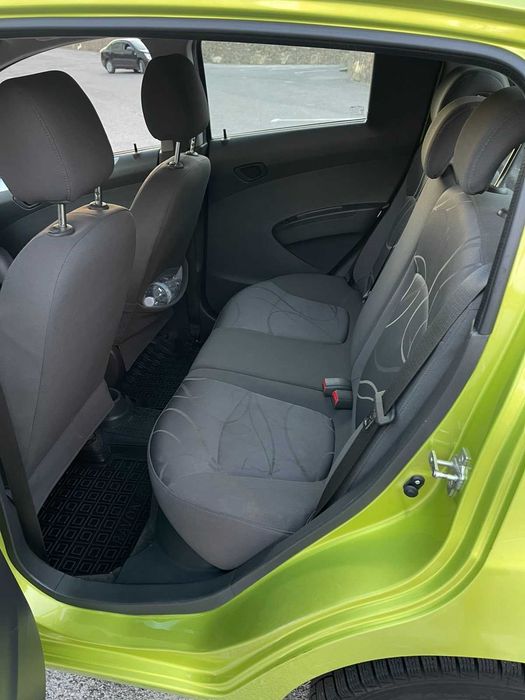 Продам Идеальное Авто Равон 2018 ) В Родной краске) Автомат