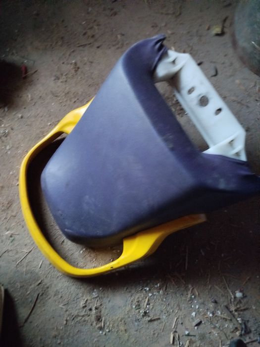 Siedzenie pasażera Suzuki Gsx600F