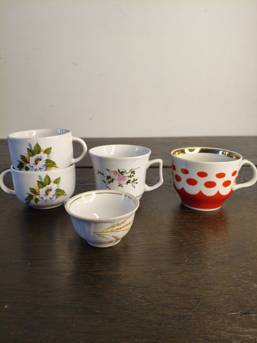 Vintage stare porcelanowe filiżanki z okresu PRL wschodniej Niemcy ²²²