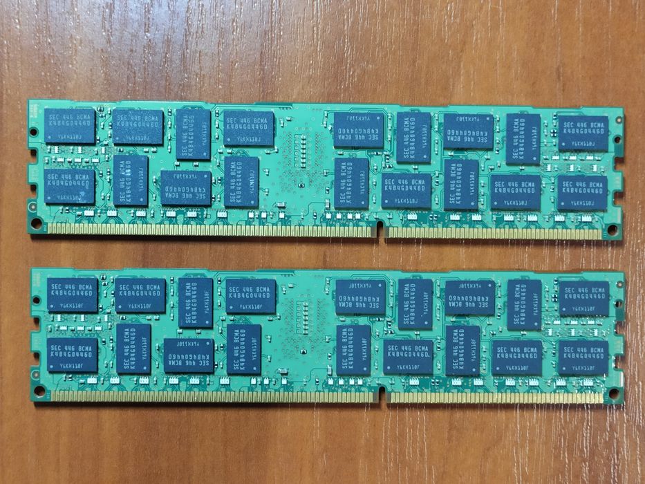 Серверная оперативная память Samsung DDR3 32GB(2×16) ECC REG с частотой 1866МГц для плат X 79 и для плат X99 с поддержкой DDR3