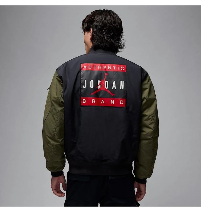 Оригінал! Бомбер Jordan (L) Новий з бірками!