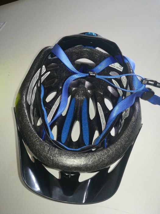 Capacete GIRO Indicator adulto 54-61cm