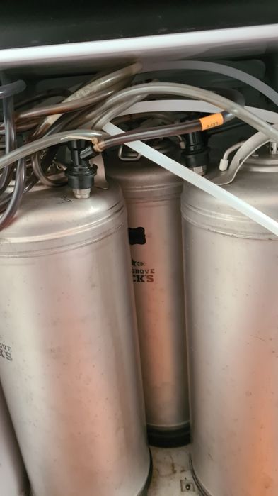 Sistema completo de produção cerveja e armazenamento