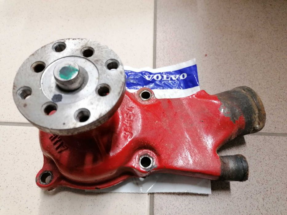 Pompa wody Volvo penta 3.0 plus świece