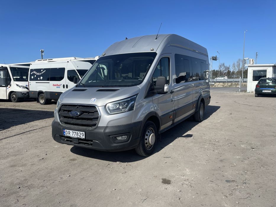 Ford Transit autobus do przewozu osób niepełnosprawnych
