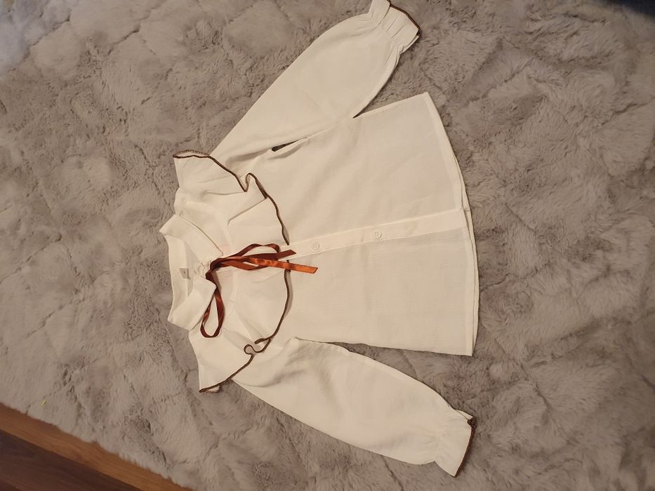 Nowa Biała elegancka bluzeczka r 116