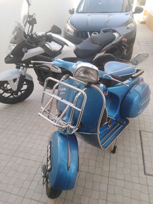 Vespa 150  sprint impecável