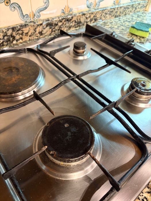 Placa a gaz com forno eléctrico