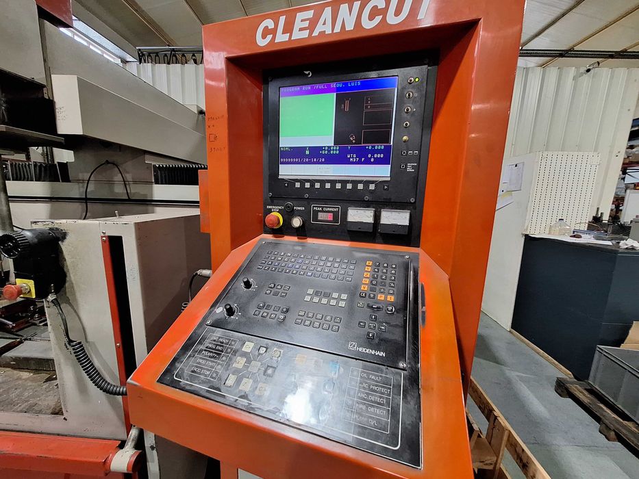 Cleancut EDM 650 CNC Electro Erosão