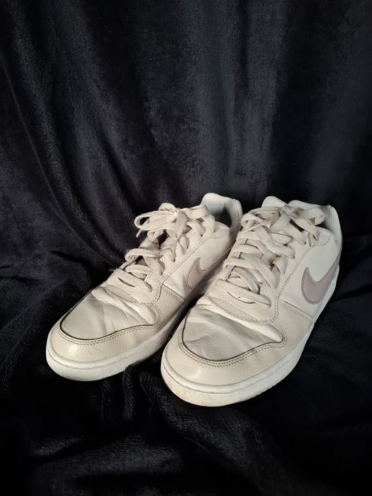 Buty Nike 40 beż