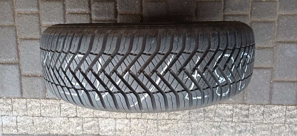 NORAUTO 195/65R15 85V XL , pojedyńcza opona wielosezonowa.