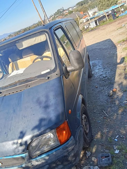 Vendo Ford Transit para peças