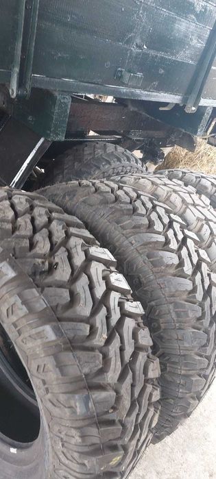 Продам болотяну резину 265/70 17 copper discoverer stt