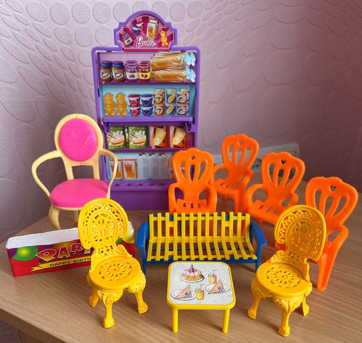 Меблі для Барбі ляльки