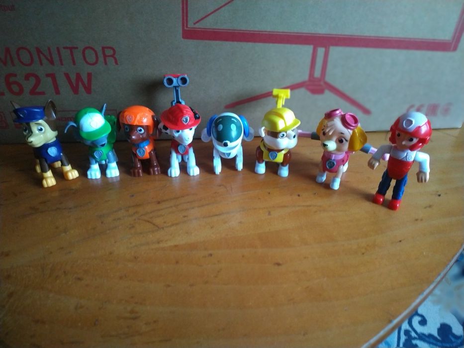 Фигурки . Щенячий патруль.
