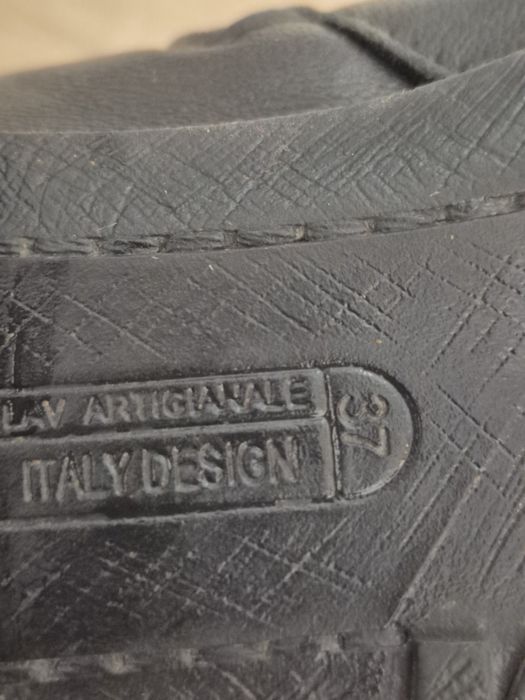 Стильні осінні шкіряні ботфорти 37 розміру