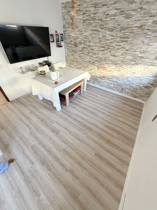Piso vinílico mão de obra