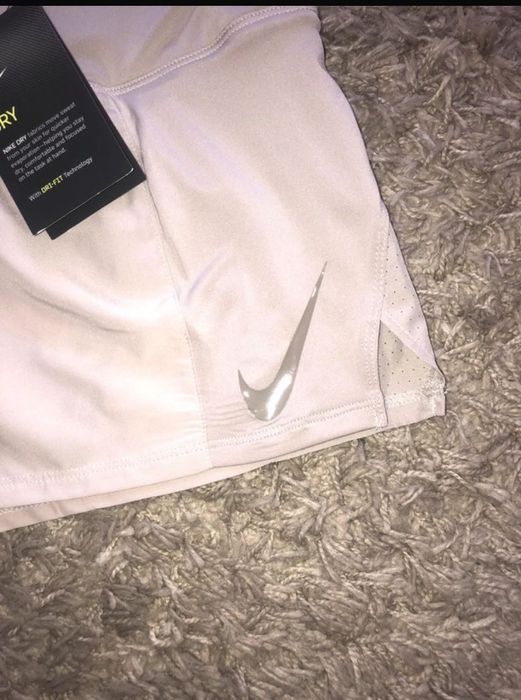 Short Nike Dry Feminino