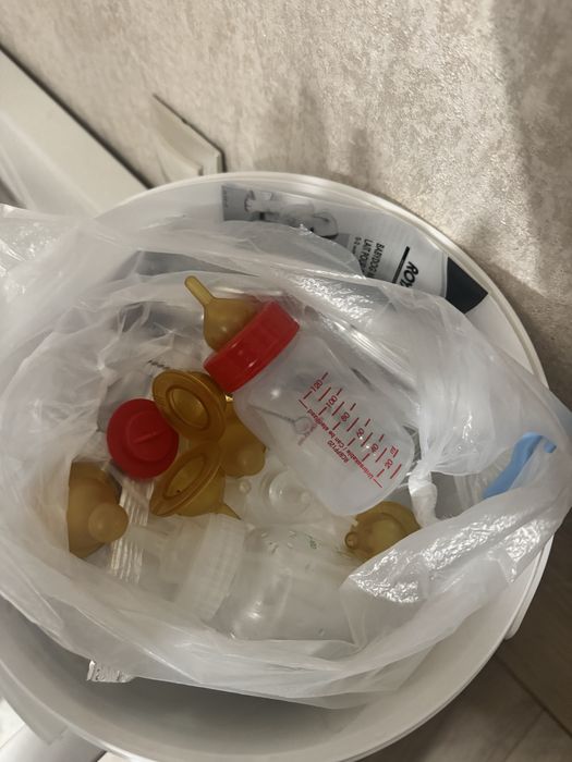 Royal Canin Babydog milk,замінник молока для цуценят з народження