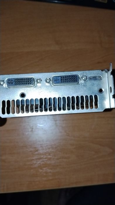 Оперативная памятьддр3 , Gtx750ti 2g   и Gtx650 1g. Цена за все 3600гр