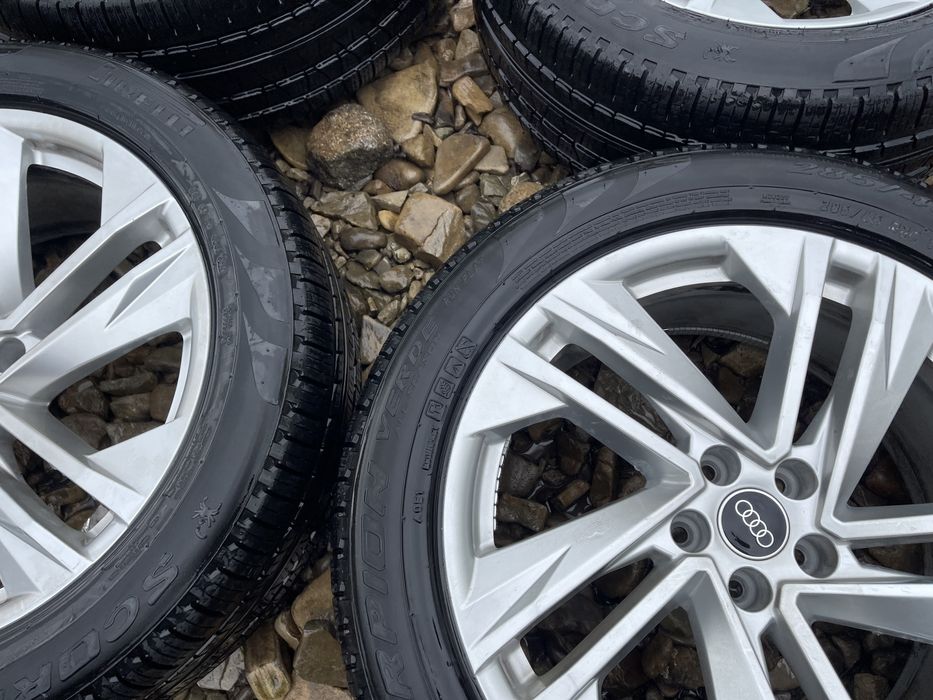 Комплект колісних дисків E 9Jx20H2 ET 28 AUDI Q7 4M 2016-