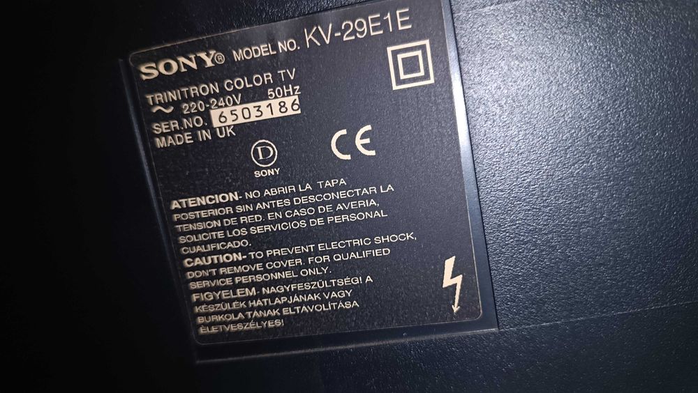 TV SONY Trinitron KV-29E1E