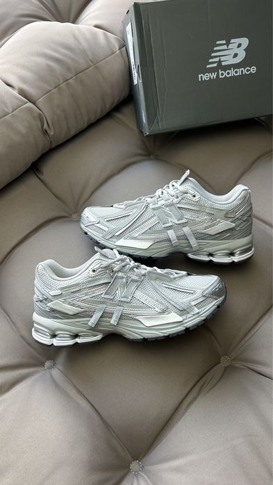 New Balance 1906A Concrete Silver Metallic оригинал размер 43