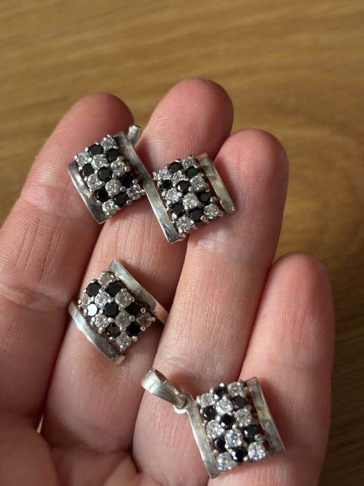 Сережки срібні емаль каблучка підвіска кульчики серебро