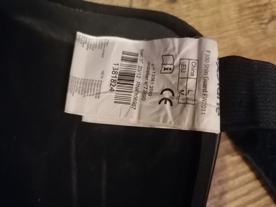 Ochraniacze na nogi kipsta