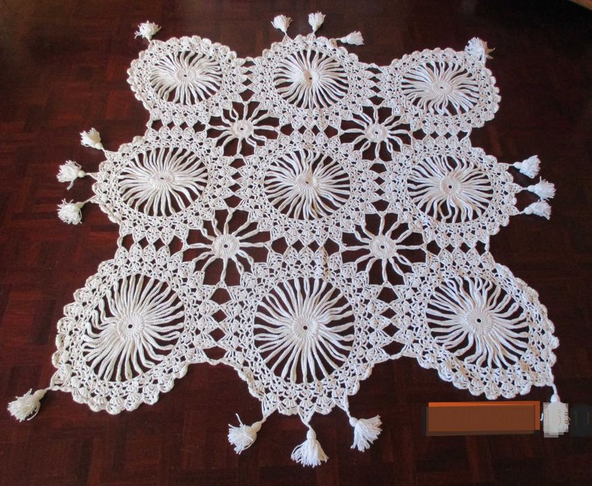 Magnificent Vintage Crochet Bed Cover