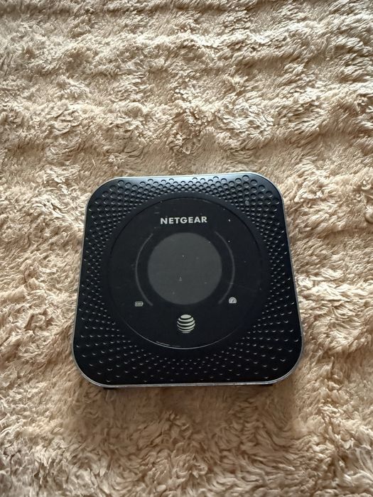 Продам wifi роутер Netgar MR1100 з виносною антеною