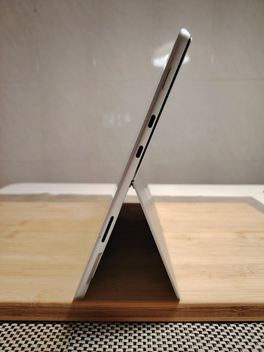 Surface Pro 8 + Teclado original | Impecável | Caixas