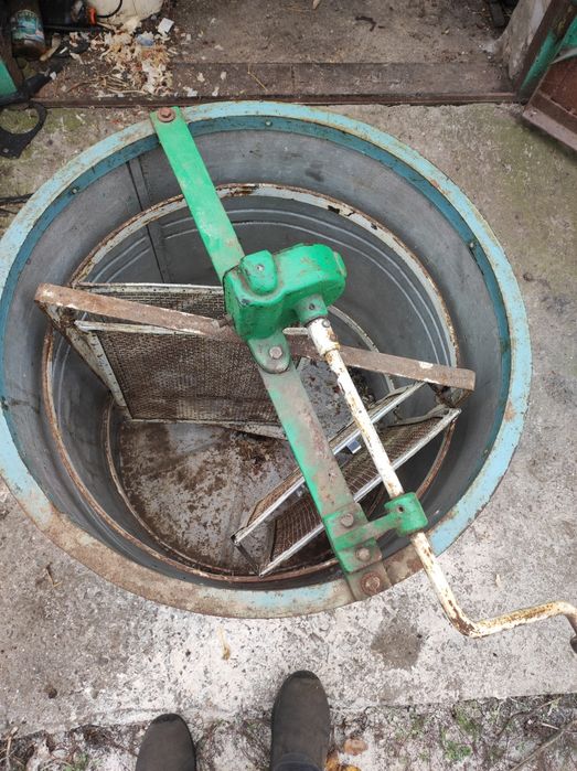 Медогонка для рамок