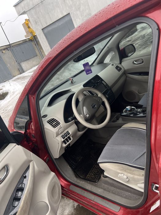 Ниссан лиф nissan leaf
