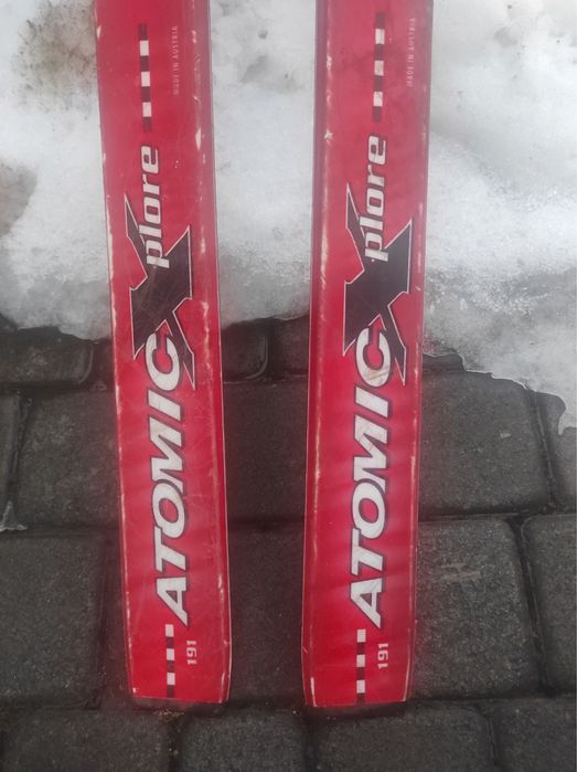 Продам лижі Atomik