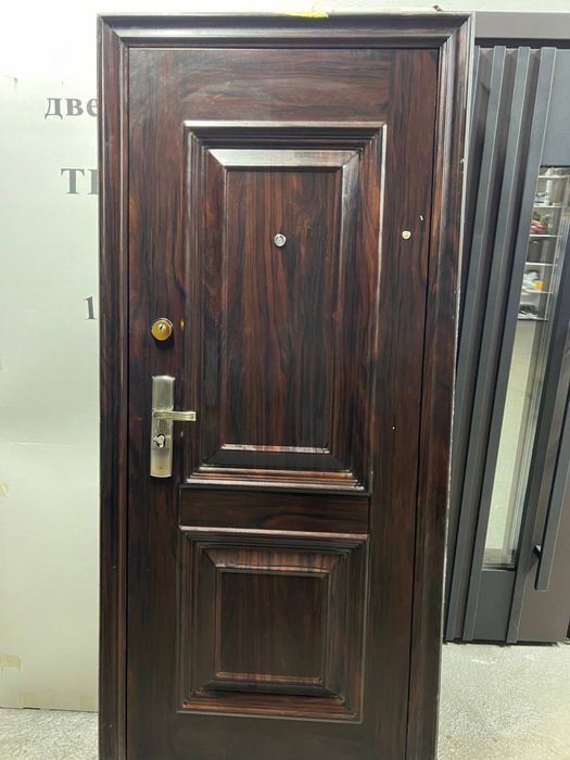 Входные даери б/у