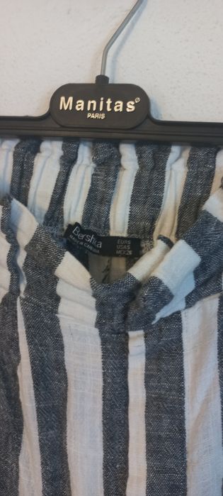 Calças às riscas da Bershka